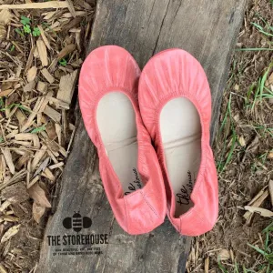 Coral Oil Tanned - Storehouse Favorites